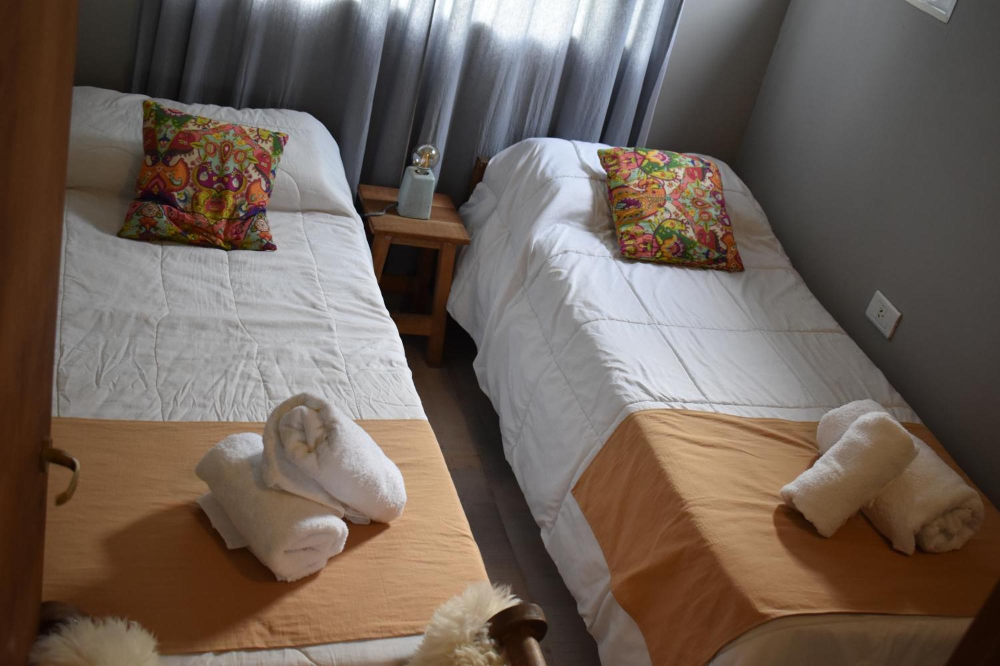 Hotel Cabanas Aparts Tierra De Glaciares El Calafate Bagian luar foto